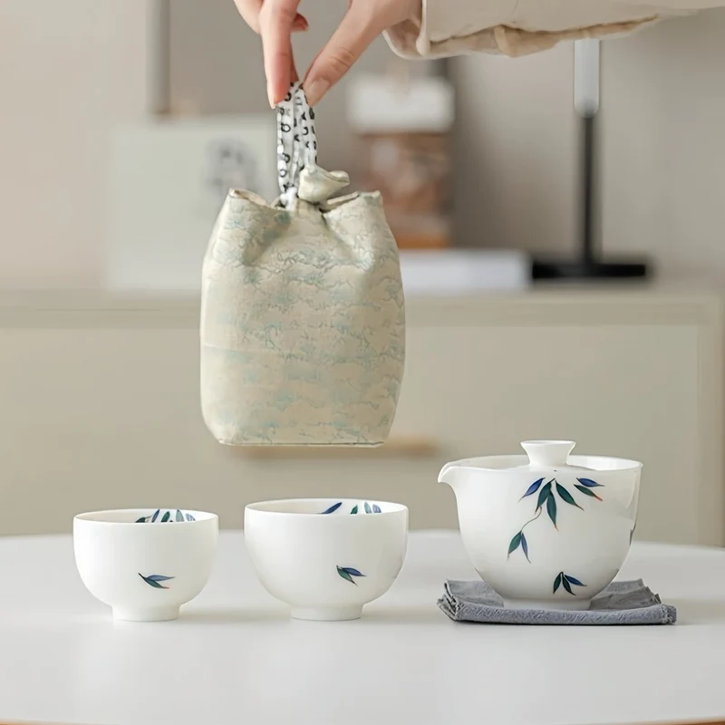 Jade Bamboo – Premium Butterweißes Porzellan Reise-Teeservice