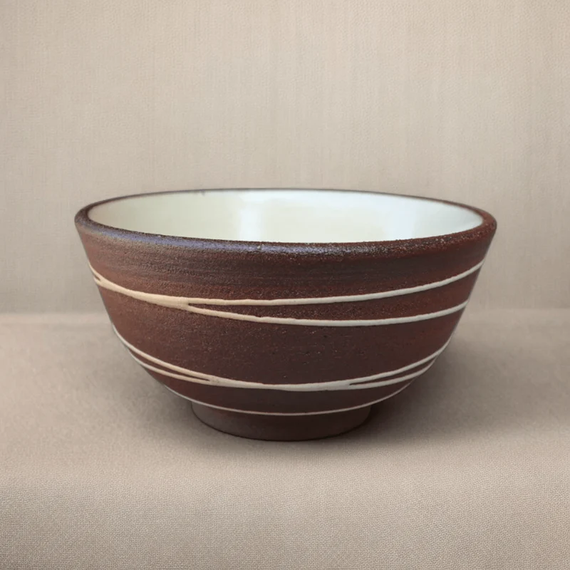 Takatoriyaki-Teetasse mit sich kreuzenden Spiralen