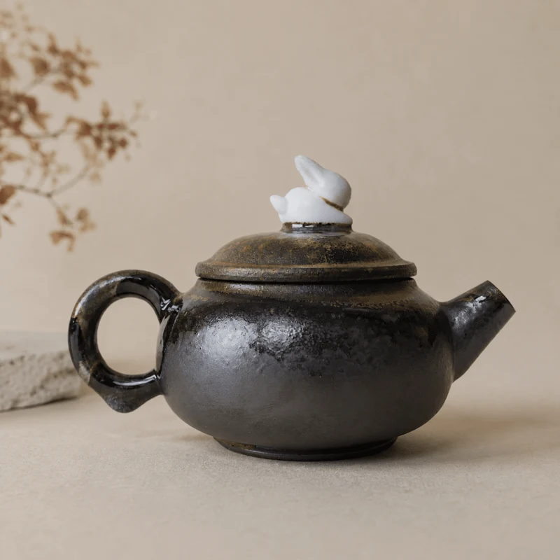 Jingdezhen Holzgebrannte Hasen-Teekanne