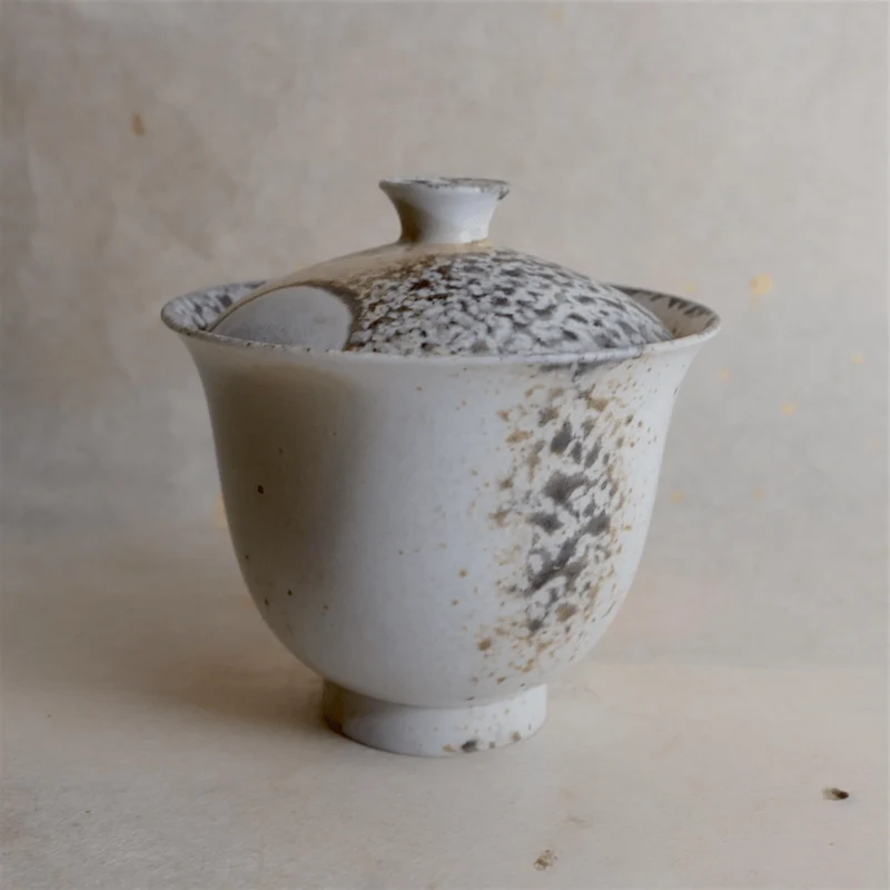Holzbefeuerter handgemachter Gaiwan aus Jingdezhen