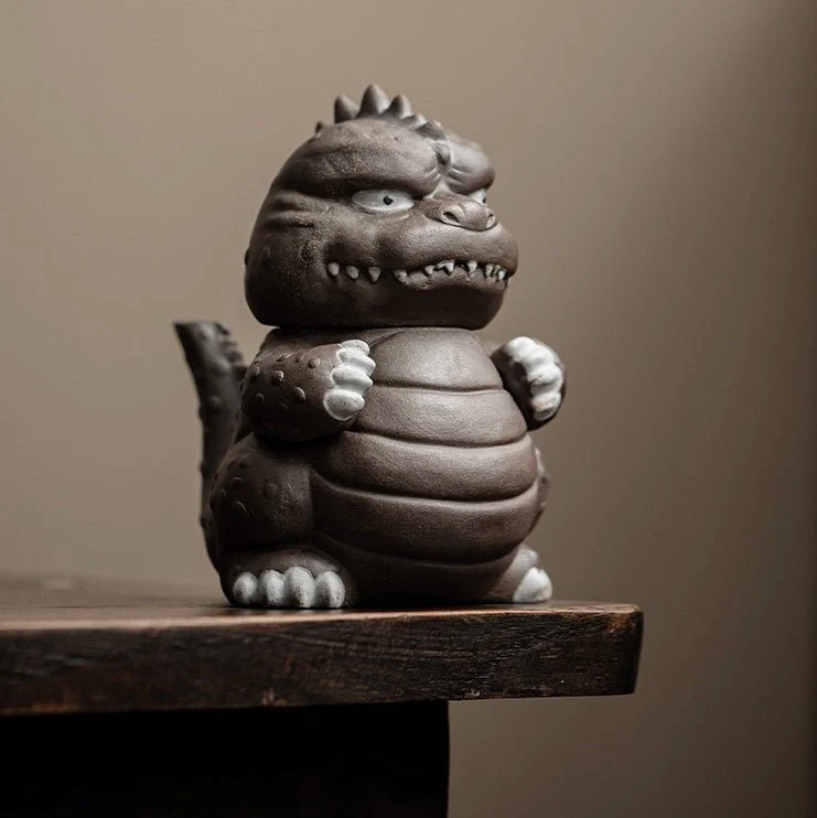 Dragon Beast Premium Teekanne aus gealtertem Ton, handgefertigt