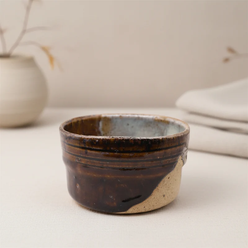Arashi – Japanische handgefertigte kleine Matcha-Schale