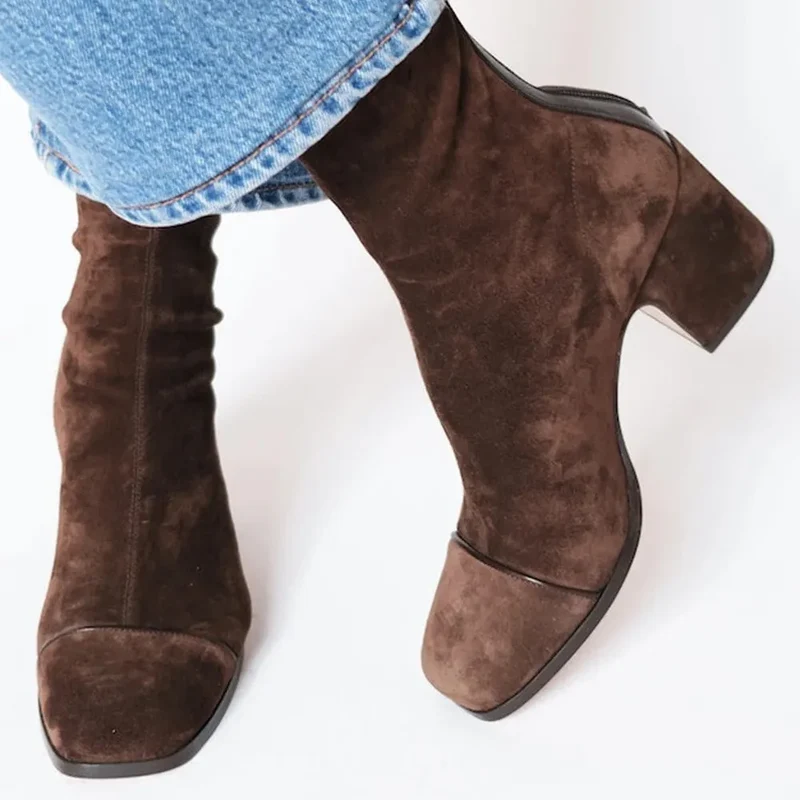 Bottines Élégantes à Talons Carrés Isaline