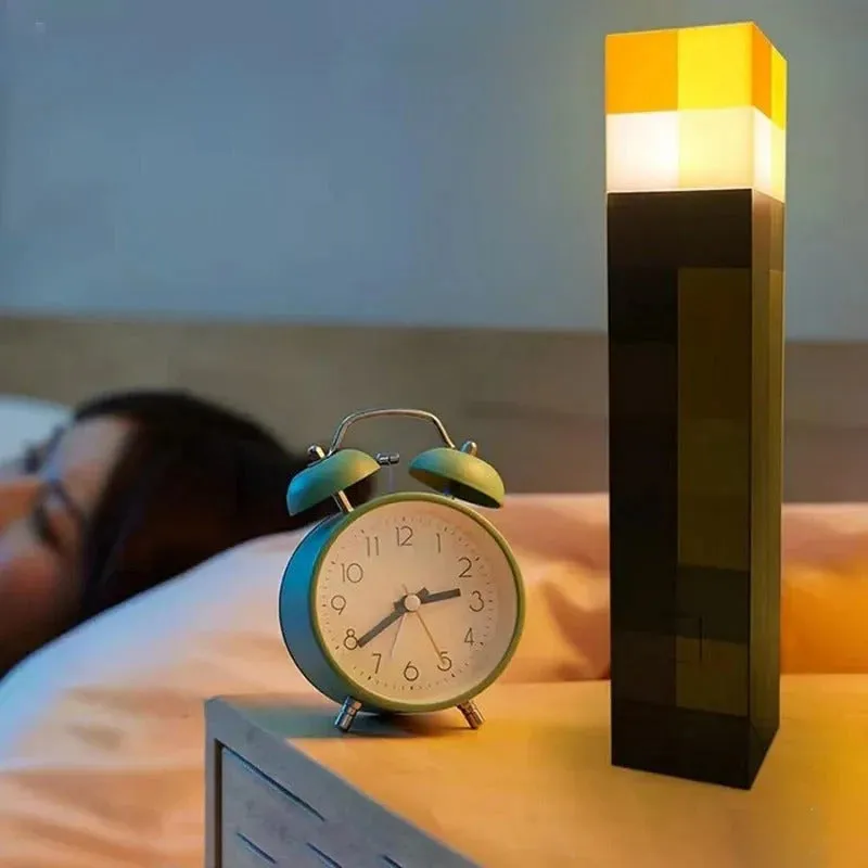 Lampe de poche aventure pixelisée lumineuse