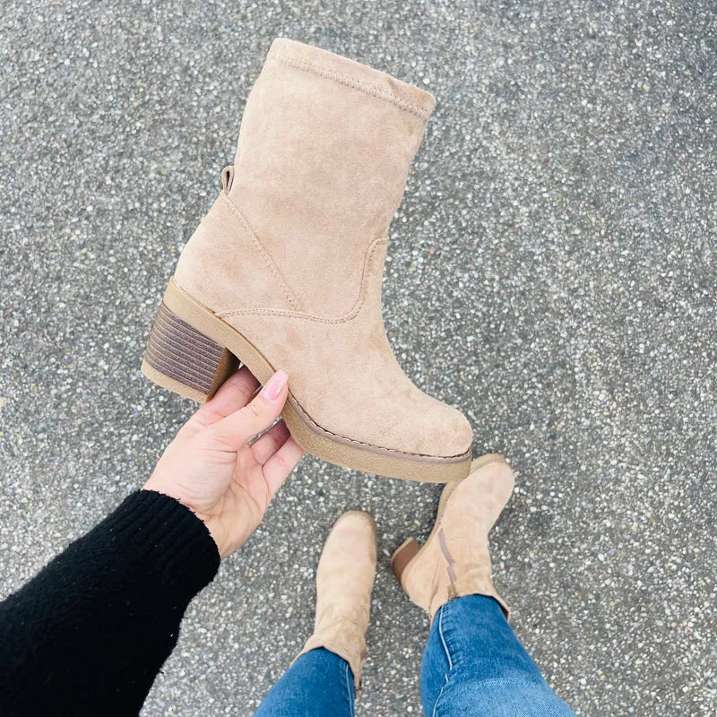 Bottines en suédine élégantes et confortables
