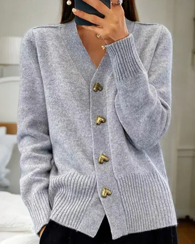 Adele - Cardigan élégant avec boutons en forme de cœur