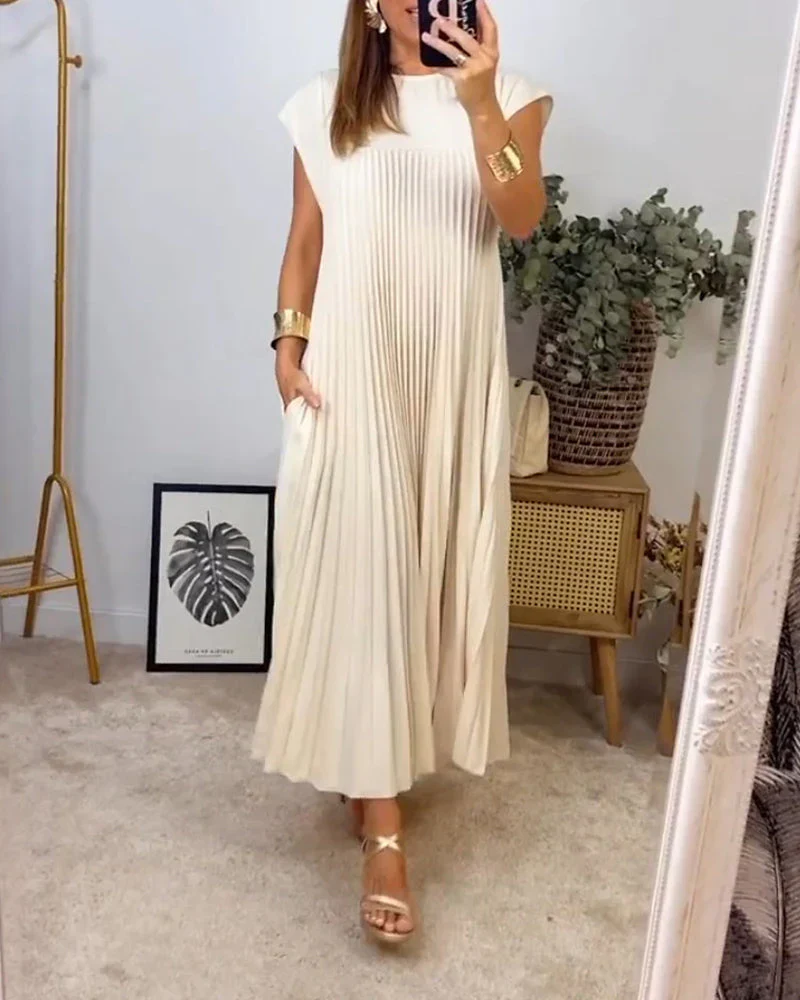 Robe longue plissée élégante et fluide