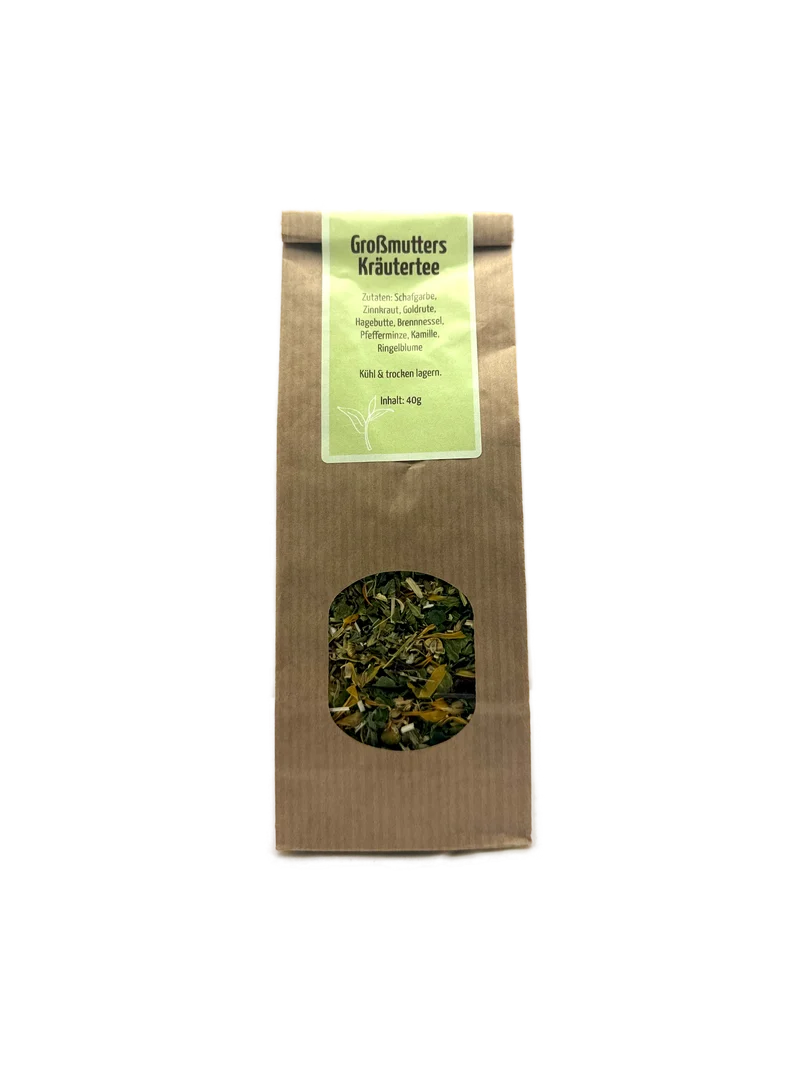 Großmutters Kräutertee