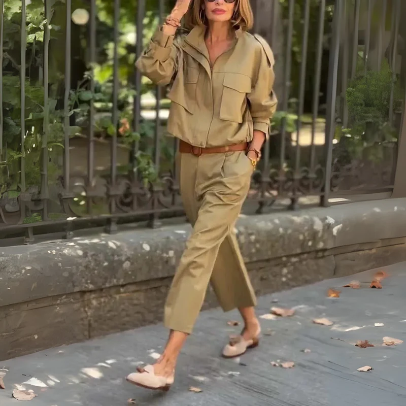 Ensemble cargo ample femme